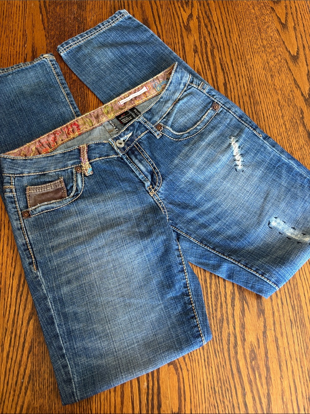 BUFFALO Distressed Straight Leg Jeans with Faux Leather Detailing (L-117)